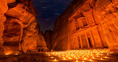 Foto: Elia Locardi: 'Petra by night'